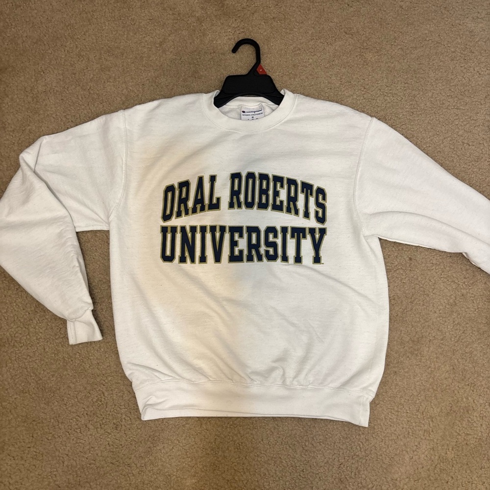 MEDIUM WHITE VINTAGE CREWNECK